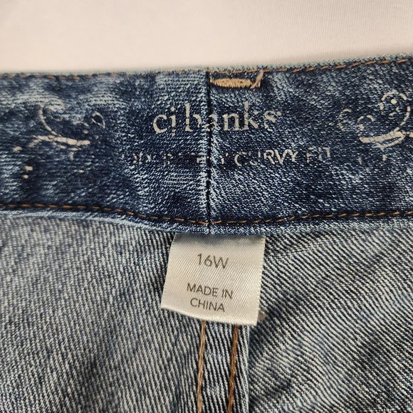 CJ Banks Jeans Women's 16W Blue Denim Moderately Curvy Fit Measures 37x28 - Picture 4 of 8
